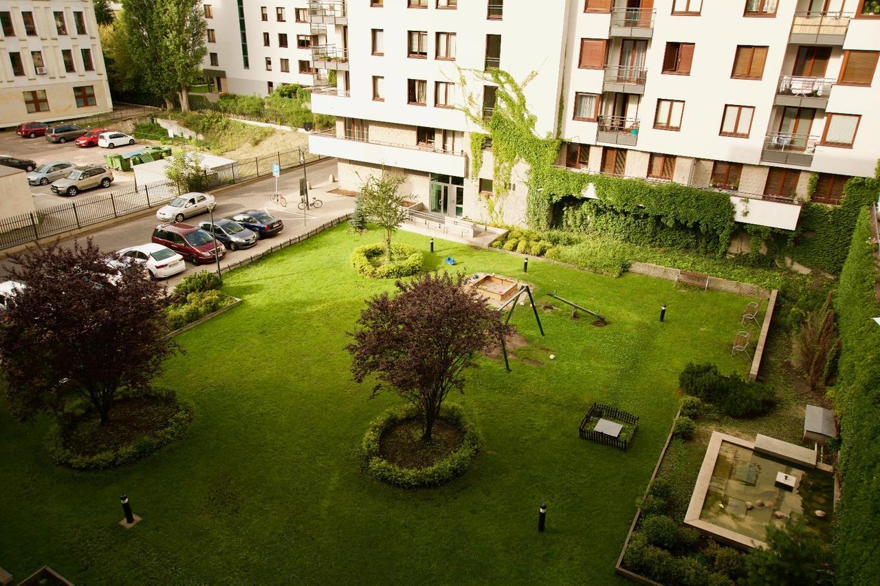 Bobrovia Apartment Варшава Екстер'єр фото